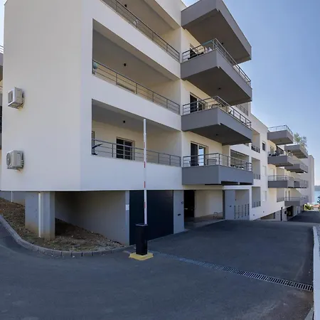 Daire 2 Bedroom Awesome In Seget Donji Trogir