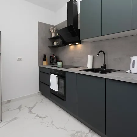 2 Bedroom Awesome In Seget Donji Daire Trogir